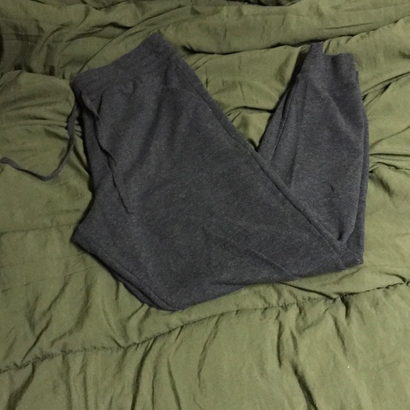 Dark gray joggings - Picture 2 of 3